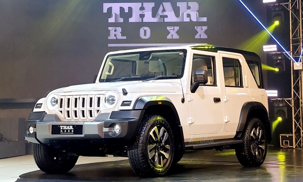 Mahindra Thar Roxx Performance and Powertrain Options