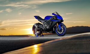 top 10 bikes under 20 lakhs in india